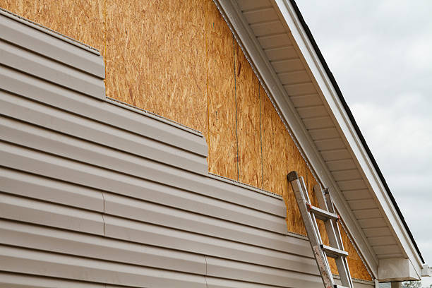 24/7 Emergency Siding experts in East Springfield, OH